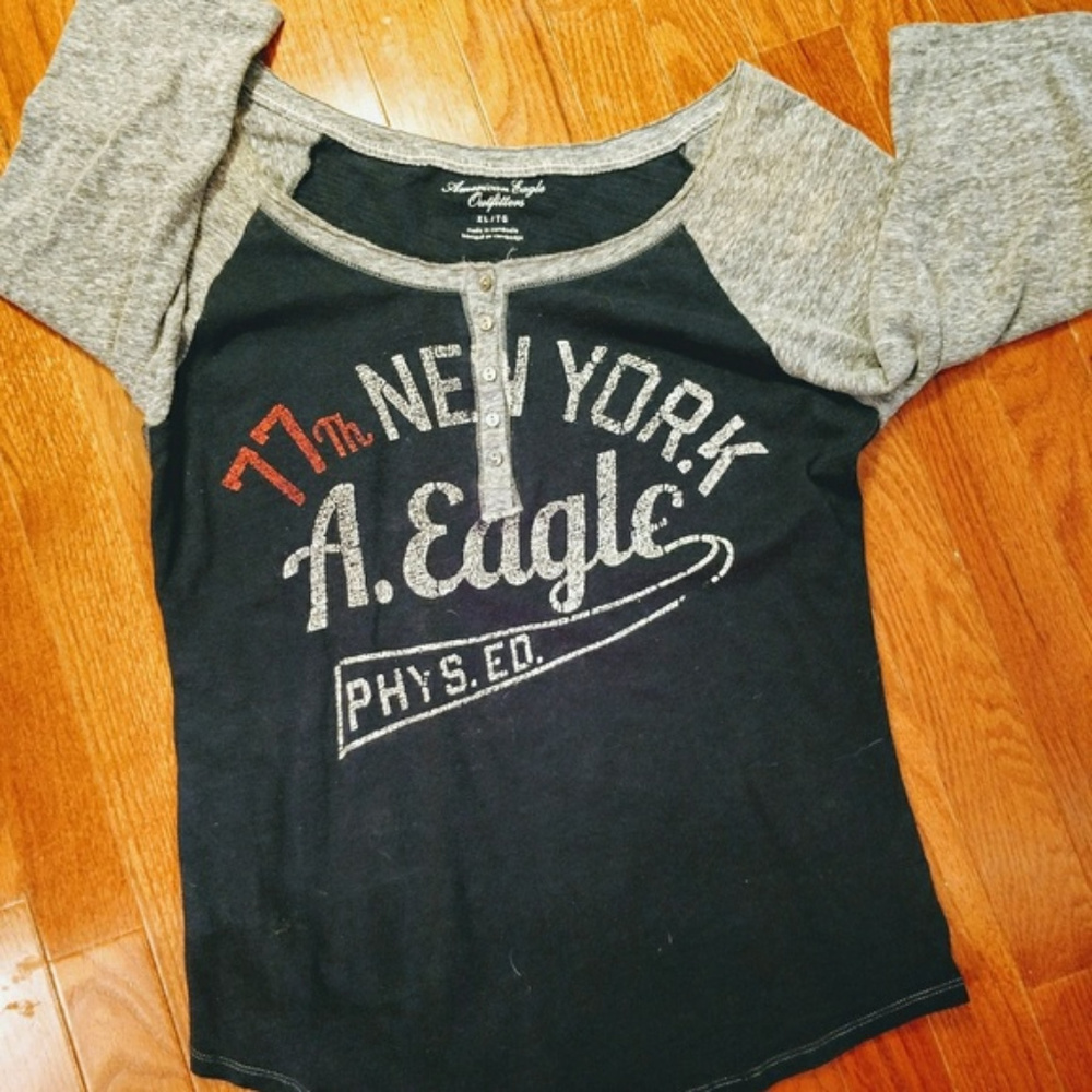 Ladies Raglan tee